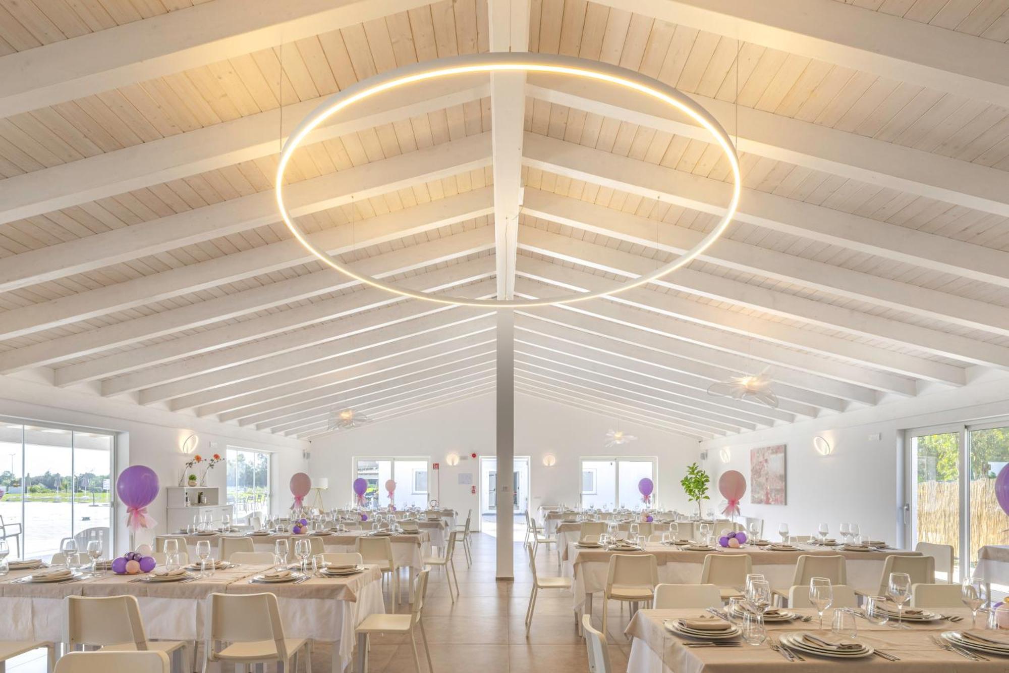 S'arena Hotel